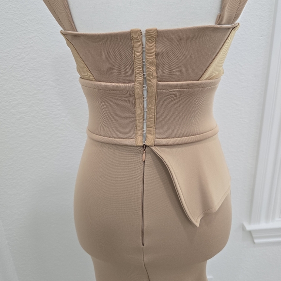 Galanni Avarti Dress Nude Color Size AUS 6 / US 2 - Picture 8 of 12